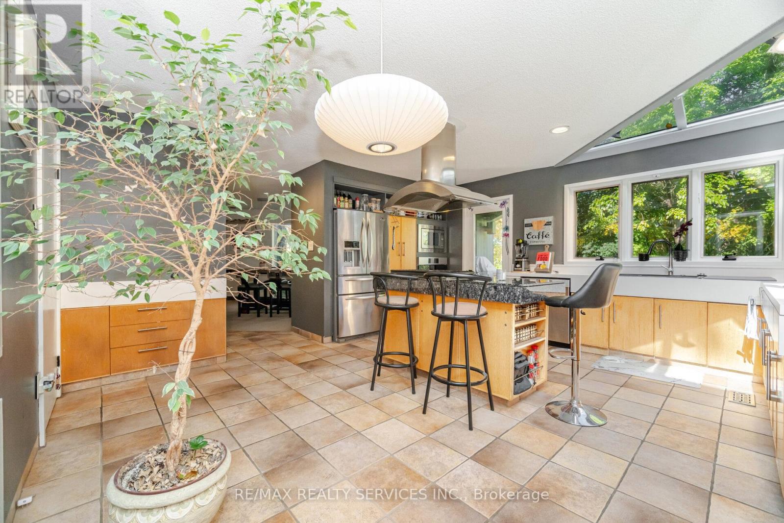 4296 Village Park Drive, Lincoln, Ontario  L3J 0J1 - Photo 24 - X12484649