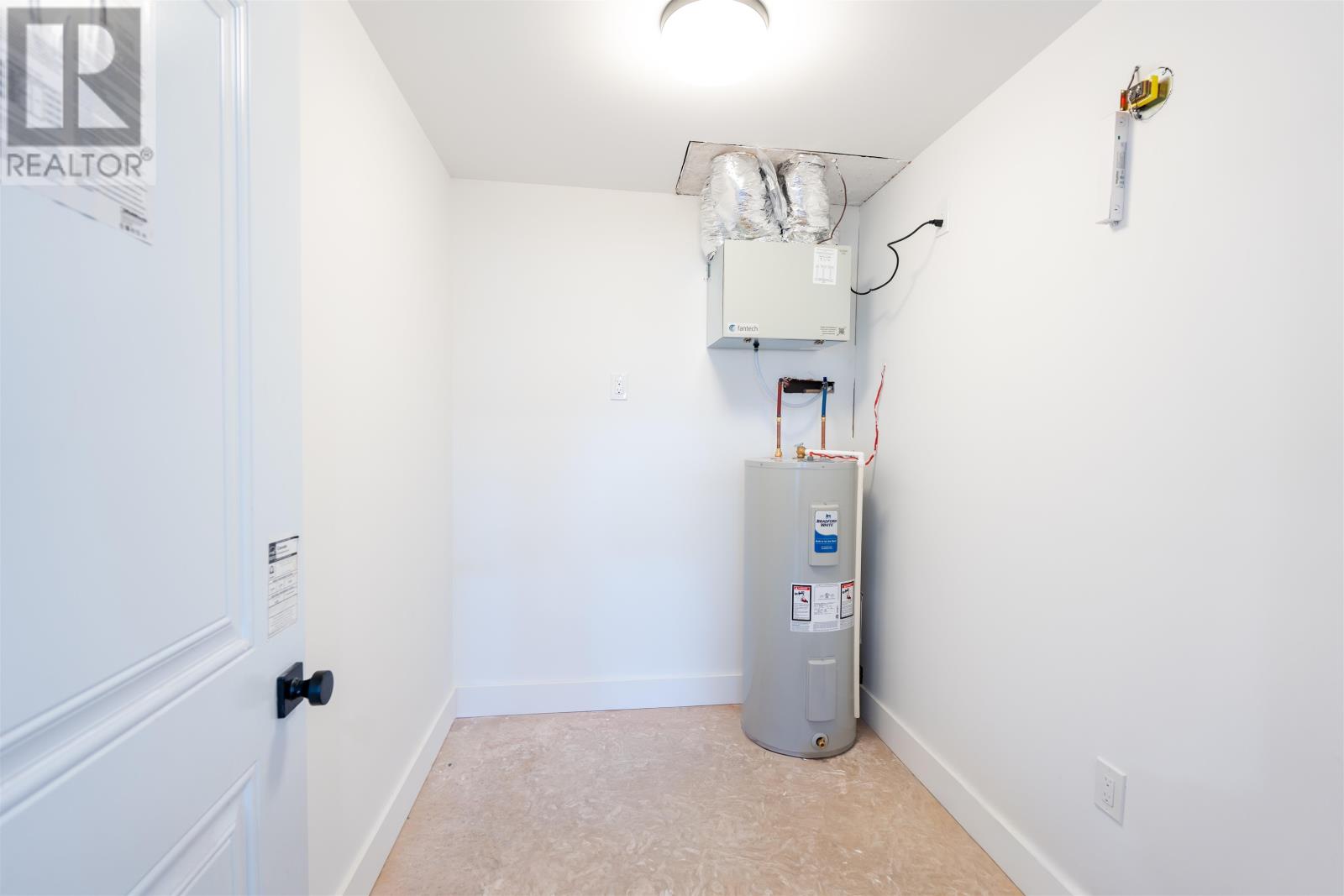 86 St. Clair Street, Summerside, Prince Edward Island  C1N 0L2 - Photo 33 - 202522086