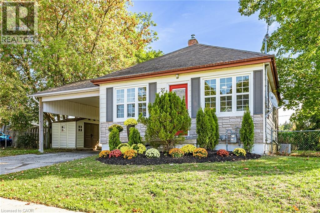 27 Centre Street, Woodstock, Ontario  N4S 3X6 - Photo 3 - 40778846