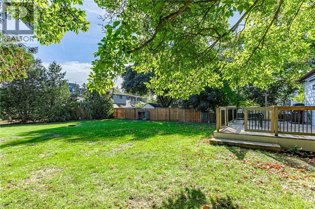 27 Centre Street, Woodstock, Ontario  N4S 3X6 - Photo 22 - 40778846