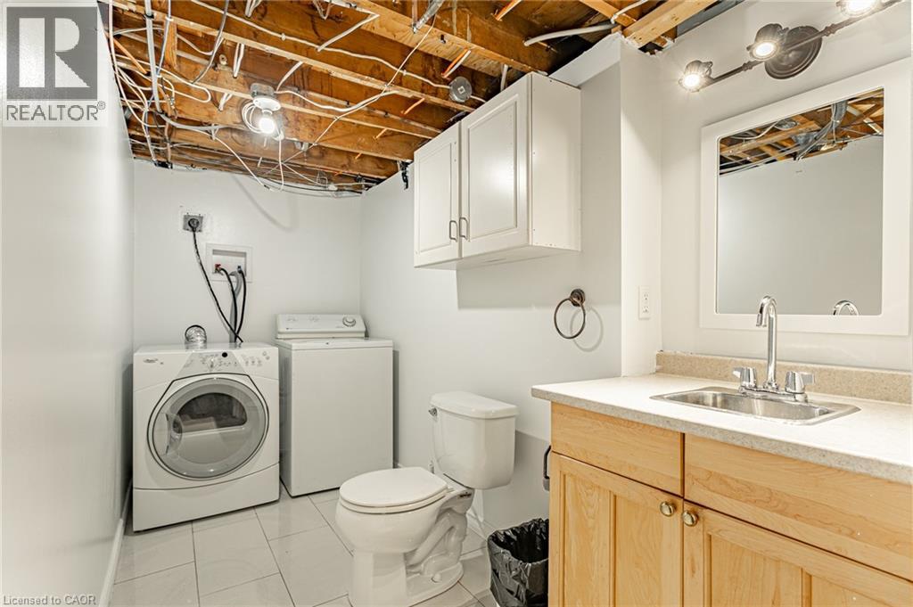 27 Centre Street, Woodstock, Ontario  N4S 3X6 - Photo 19 - 40778846