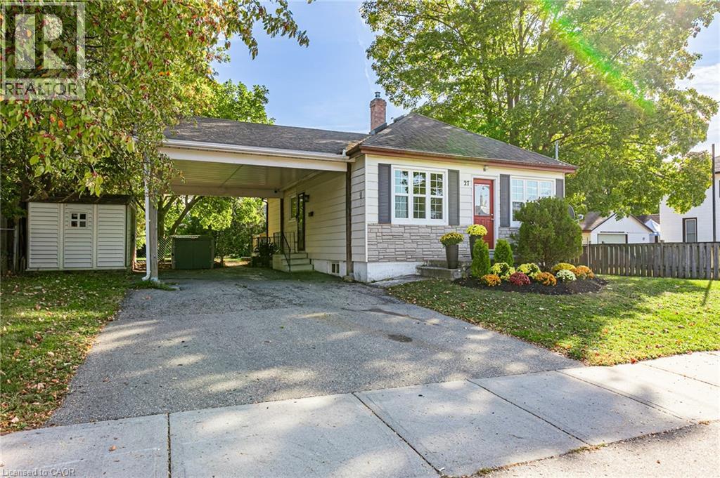 27 Centre Street, Woodstock, Ontario  N4S 3X6 - Photo 4 - 40778846