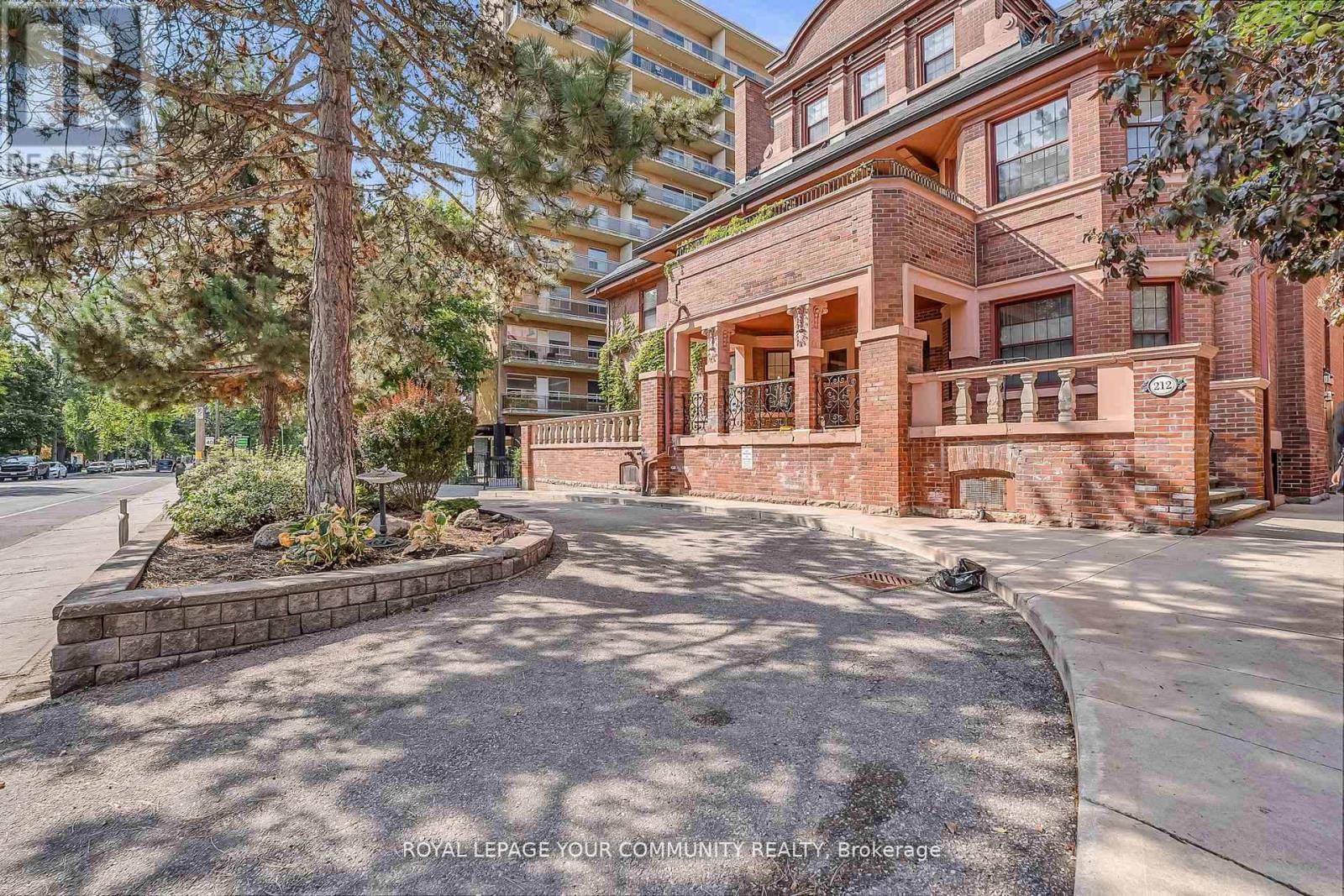 503 - 212 St George Street, Toronto, Ontario  M5R 2N5 - Photo 4 - C12446530