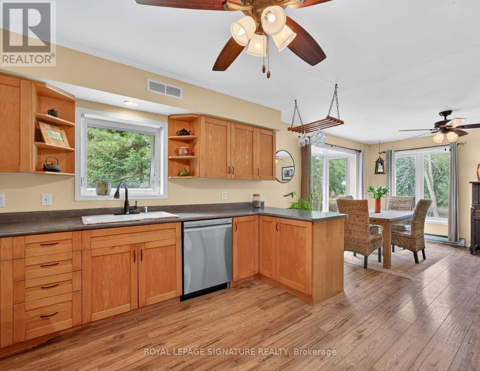 1152 Concession Road, Ramara, Ontario  L0K 1B0 - Photo 14 - S12443621