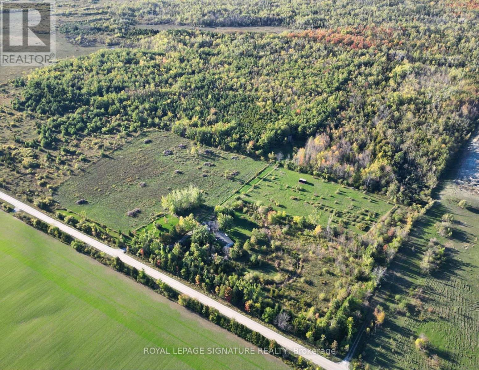 1152 Concession Road, Ramara, Ontario  L0K 1B0 - Photo 2 - S12443621