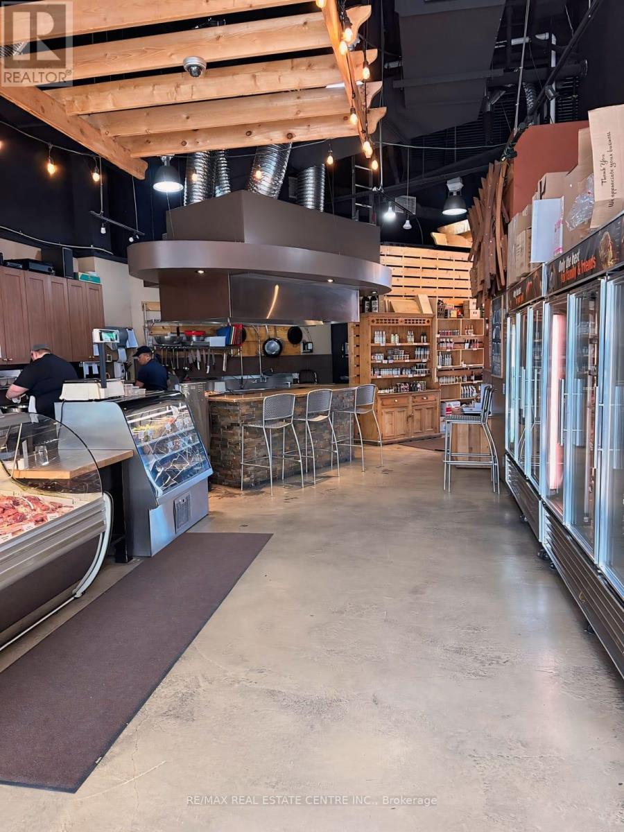 62 Laird Drive, Toronto, Ontario  M4G 3V1 - Photo 13 - C12485108