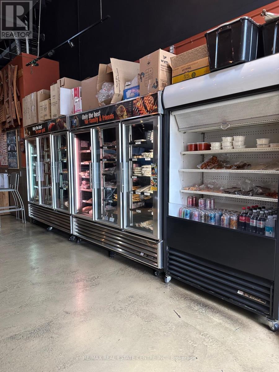 62 Laird Drive, Toronto, Ontario  M4G 3V1 - Photo 6 - C12485108