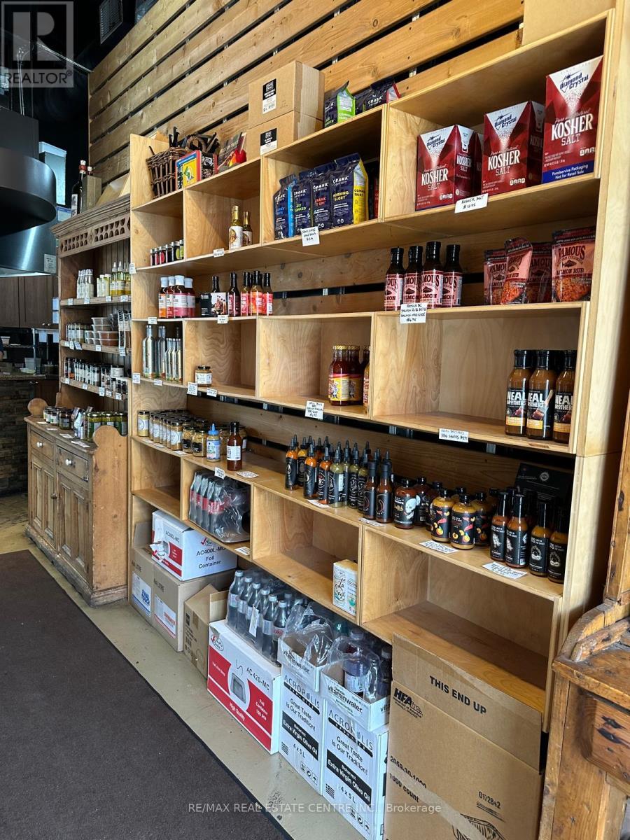 62 Laird Drive, Toronto, Ontario  M4G 3V1 - Photo 7 - C12485108