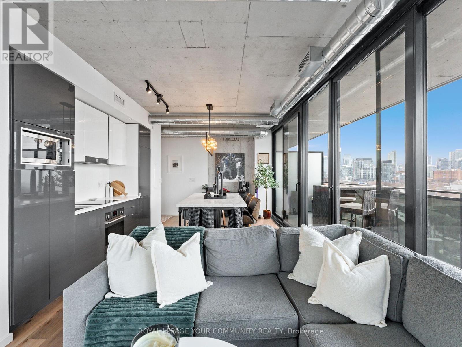 1108 - 21 Lawren Harris Square, Toronto, Ontario  M5A 0T4 - Photo 13 - C12485111