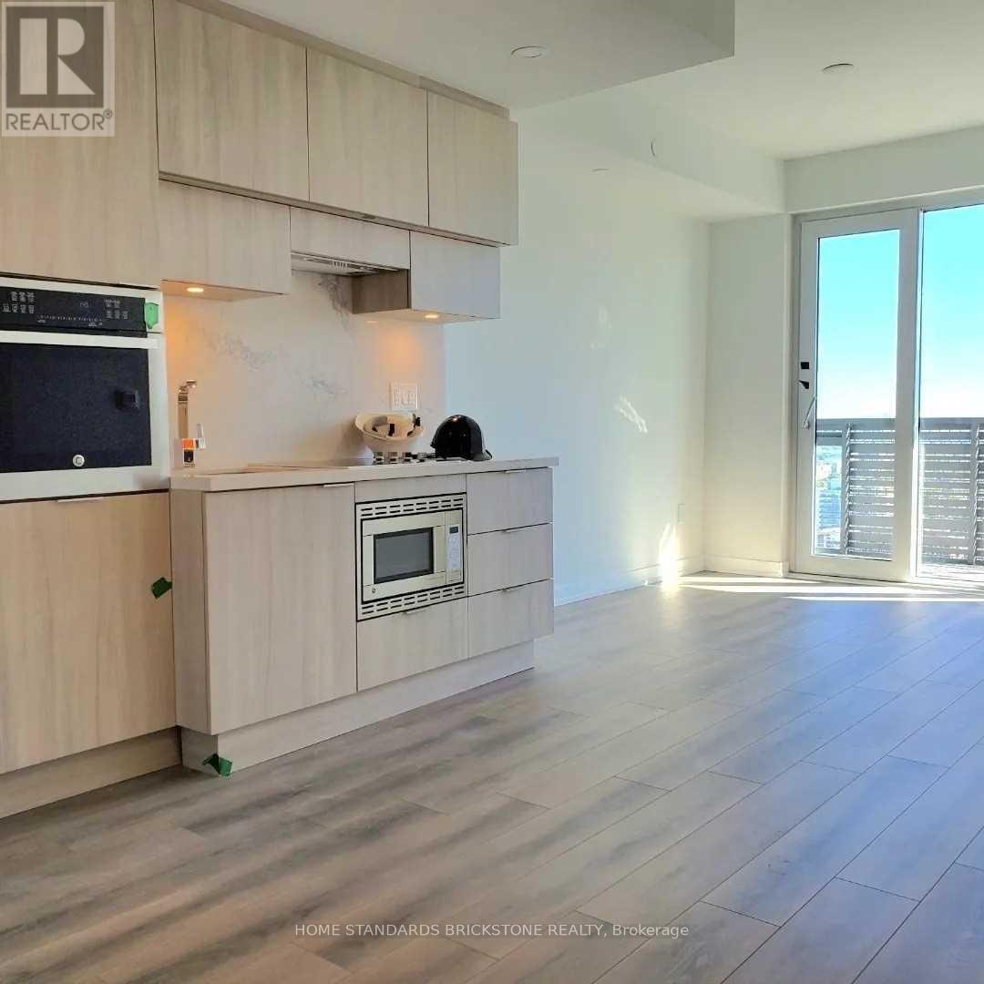 2502 - 39 Roehampton Avenue, Toronto, Ontario  M4P 0G1 - Photo 2 - C12485121