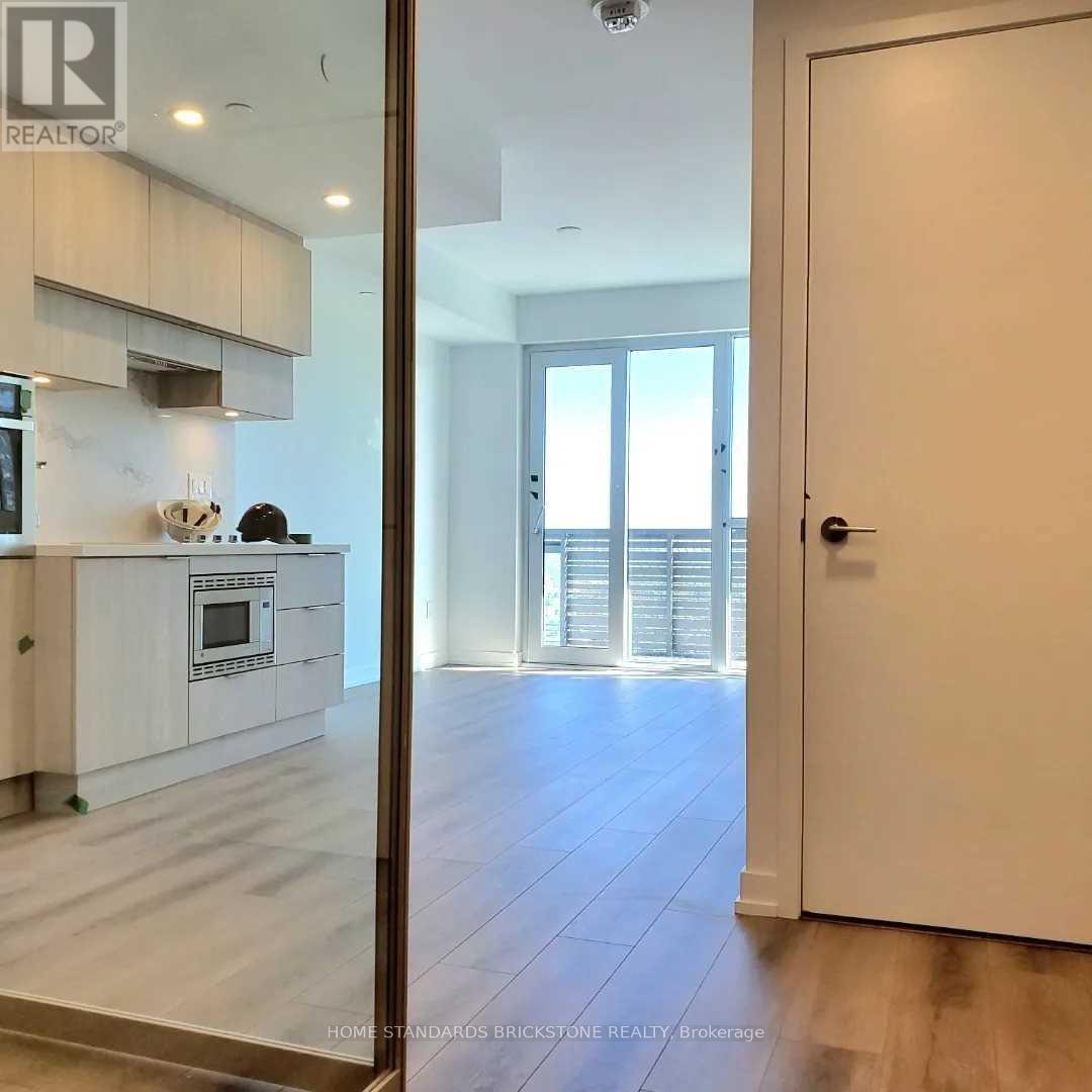 2502 - 39 Roehampton Avenue, Toronto, Ontario  M4P 0G1 - Photo 3 - C12485121