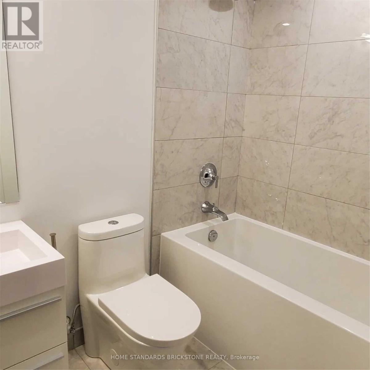 2502 - 39 Roehampton Avenue, Toronto, Ontario  M4P 0G1 - Photo 6 - C12485121