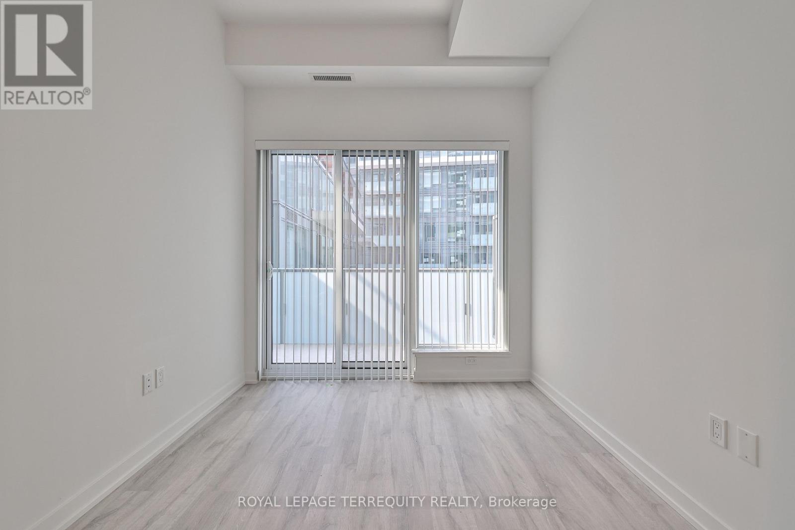 801 - 8 Olympic Garden Drive, Toronto, Ontario  M2M 0B9 - Photo 13 - C12485141