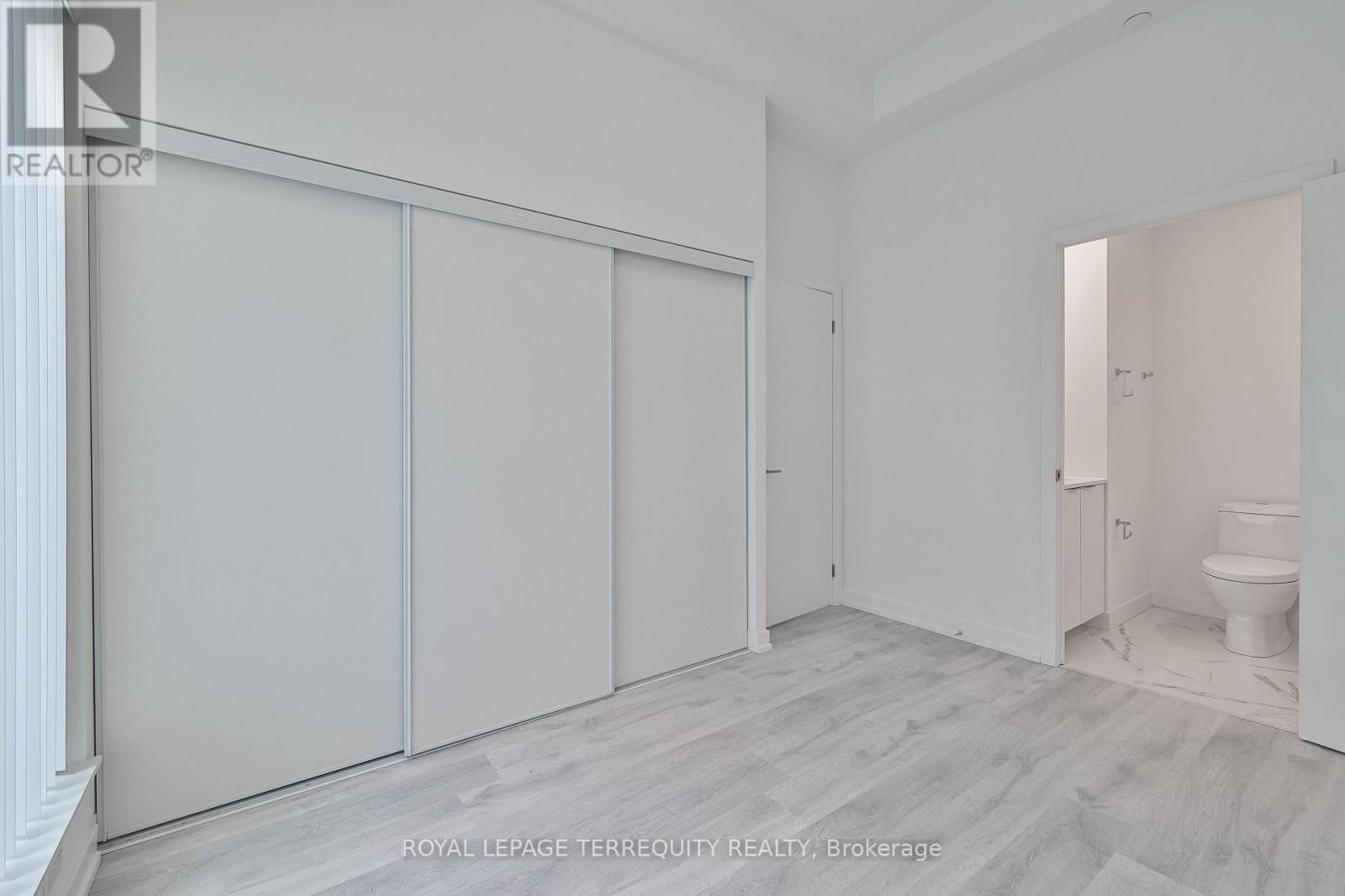 801 - 8 Olympic Garden Drive, Toronto, Ontario  M2M 0B9 - Photo 19 - C12485141