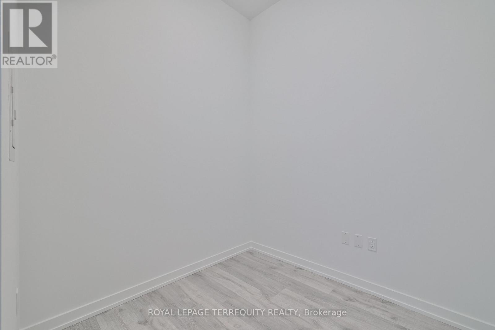 801 - 8 Olympic Garden Drive, Toronto, Ontario  M2M 0B9 - Photo 24 - C12485141