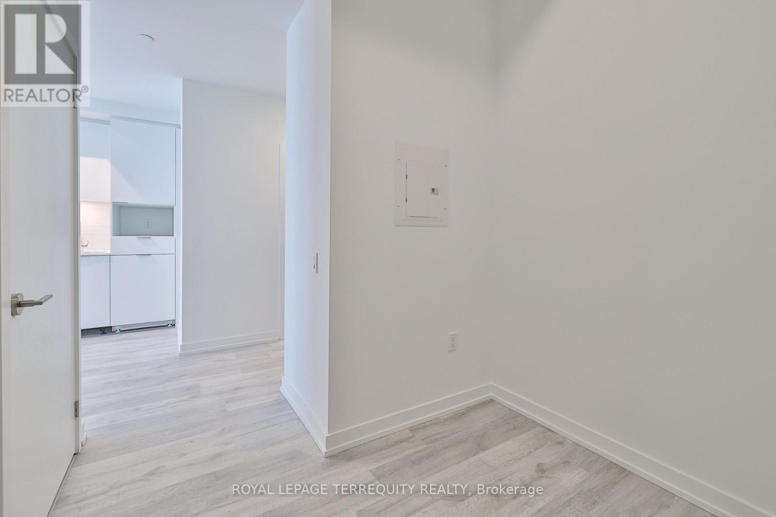 801 - 8 Olympic Garden Drive, Toronto, Ontario  M2M 0B9 - Photo 25 - C12485141