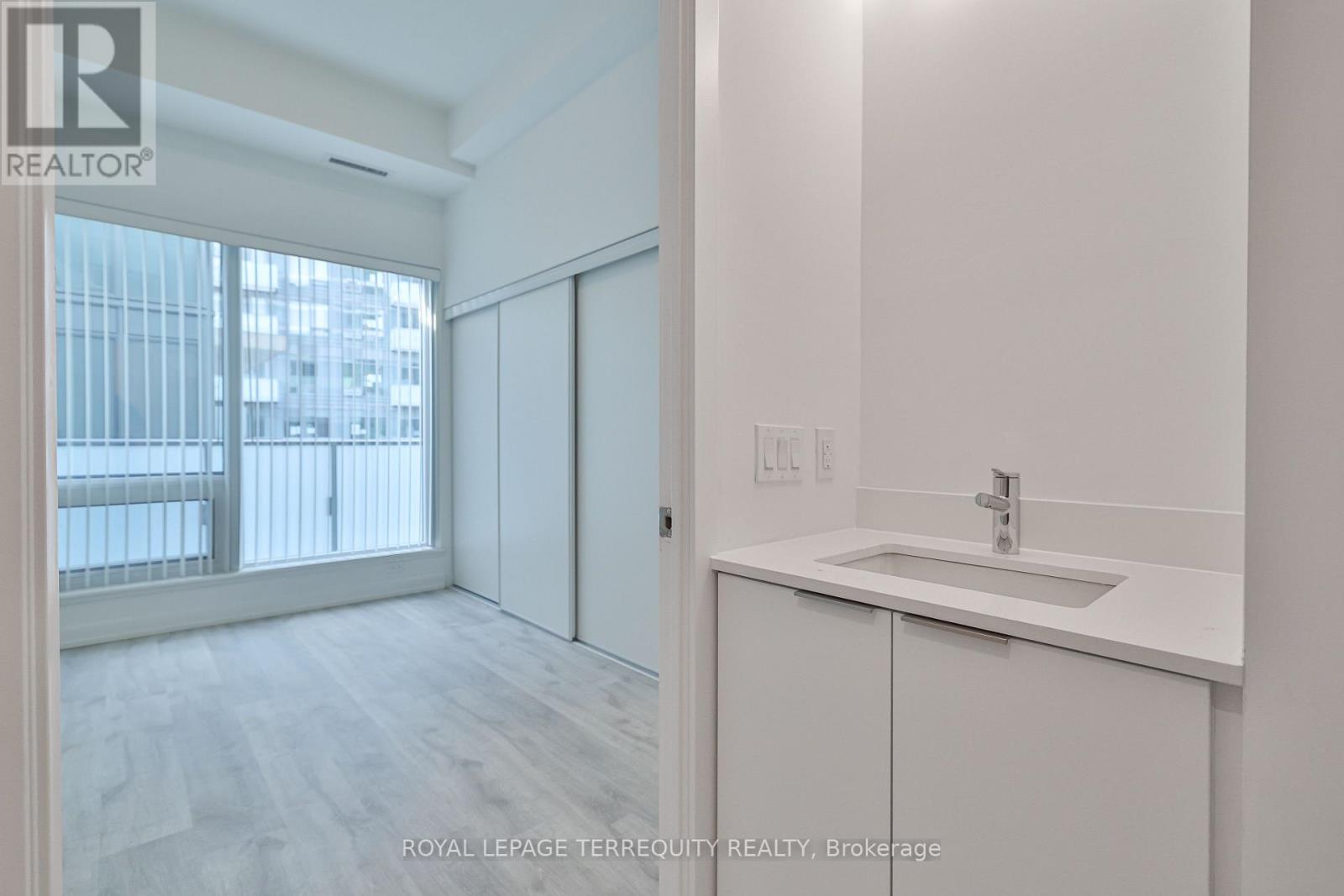 801 - 8 Olympic Garden Drive, Toronto, Ontario  M2M 0B9 - Photo 27 - C12485141