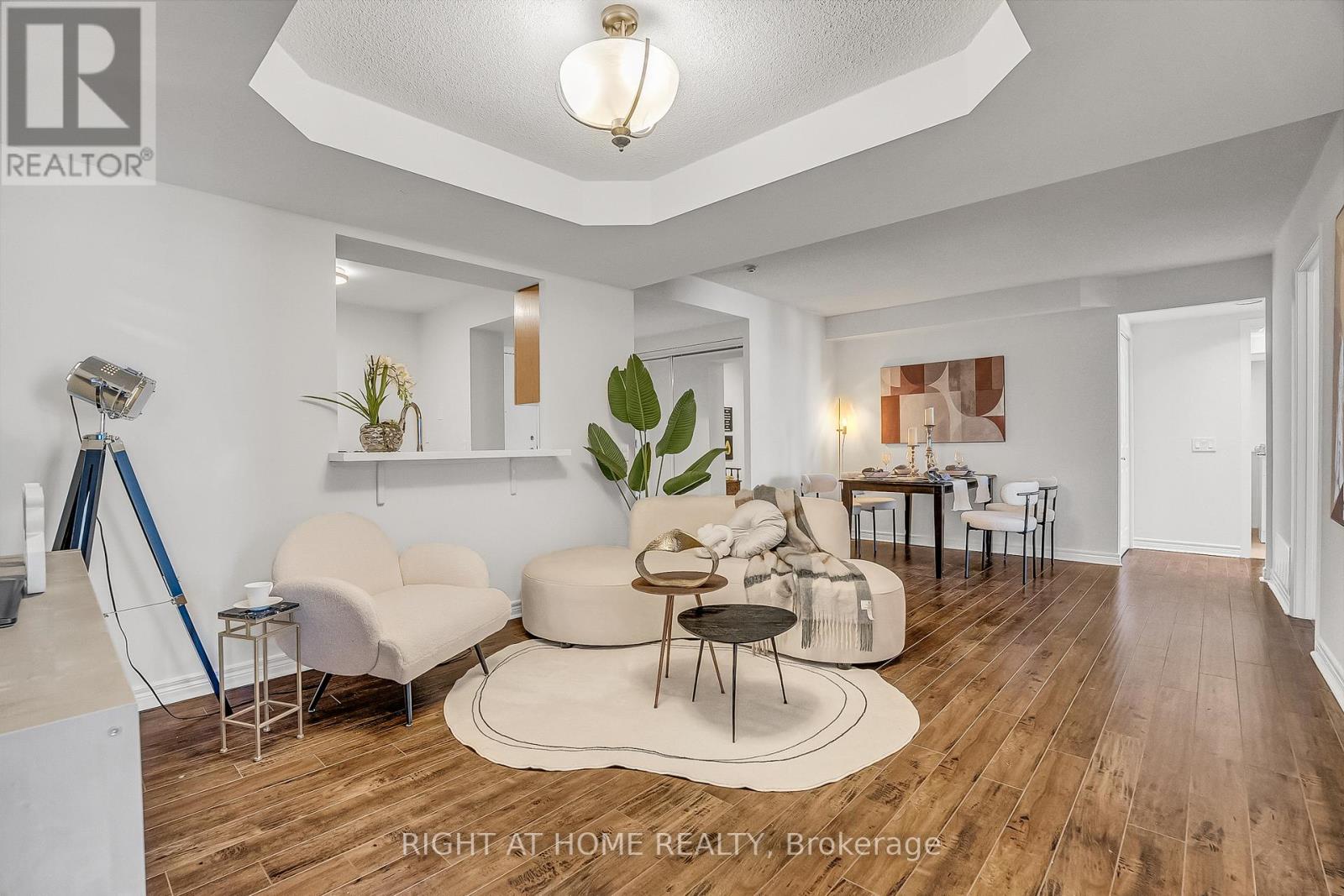 1601 - 152 St Patrick Street, Toronto, Ontario  M5T 3J9 - Photo 8 - C12485147