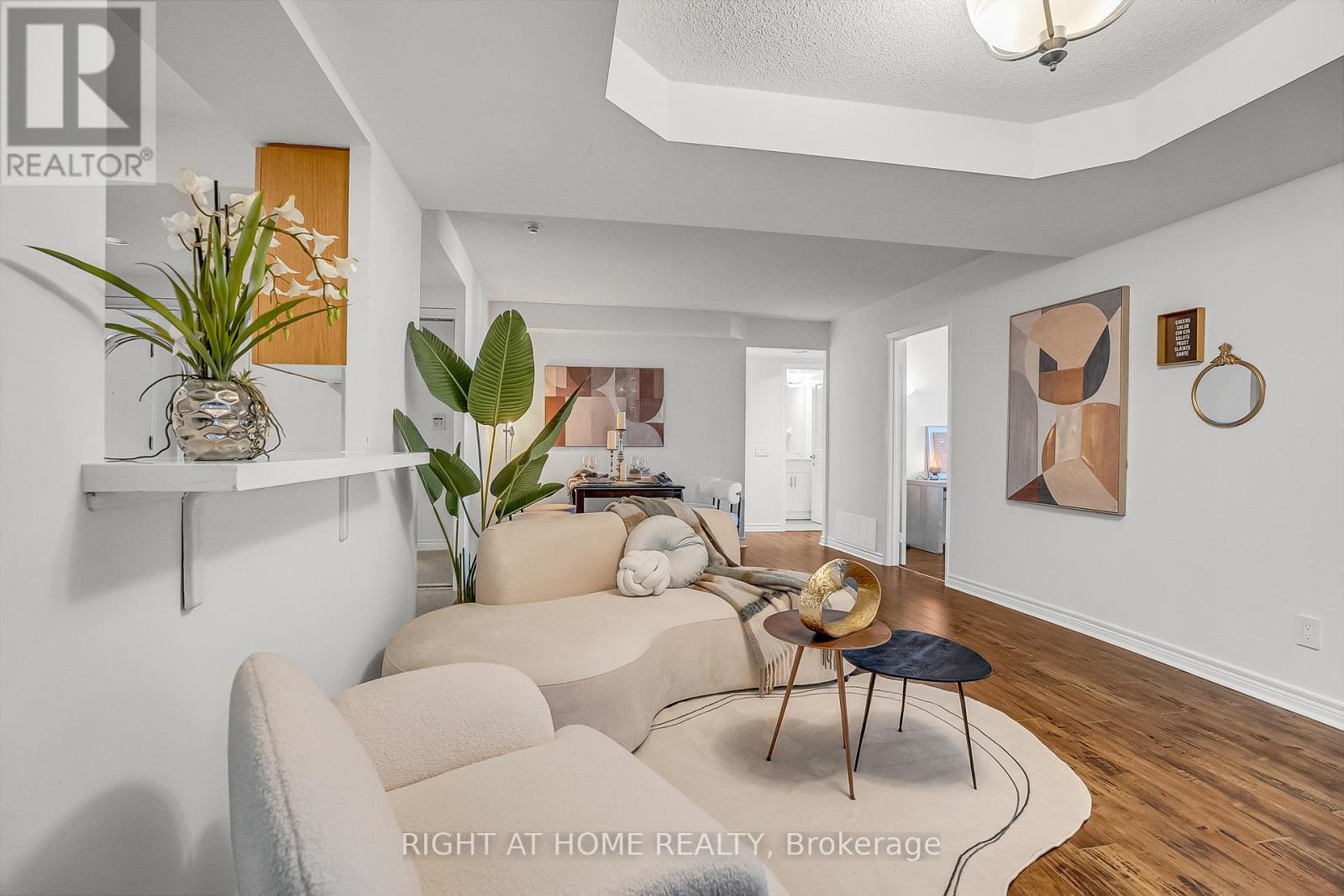 1601 - 152 St Patrick Street, Toronto, Ontario  M5T 3J9 - Photo 9 - C12485147