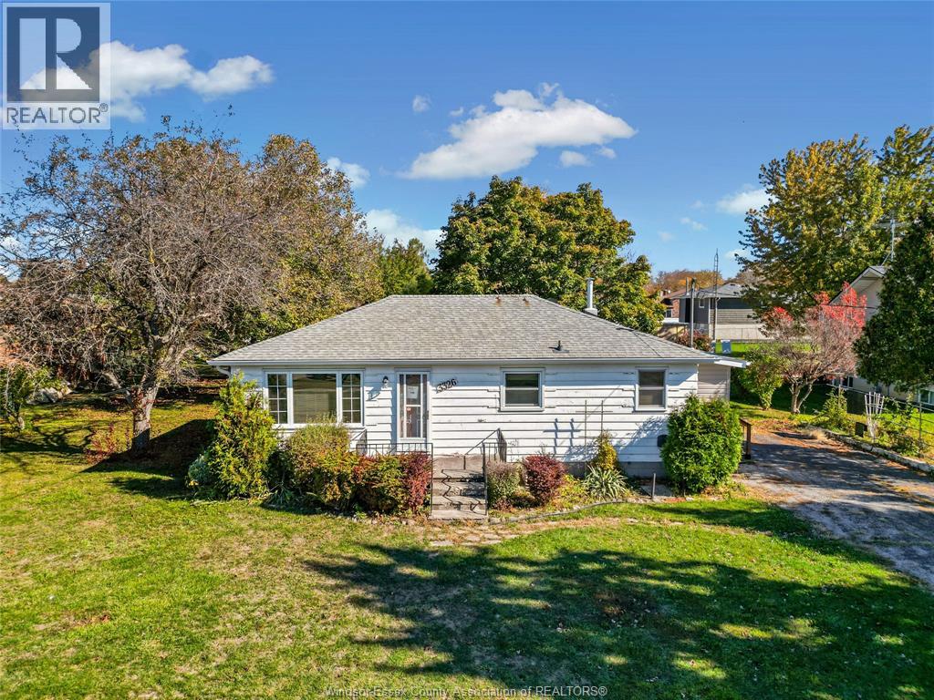 3326 Lauzon ROAD, Windsor, Ontario