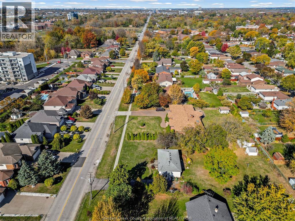 3326 Lauzon Road, Windsor, Ontario  N8T 3P8 - Photo 23 - 25027319