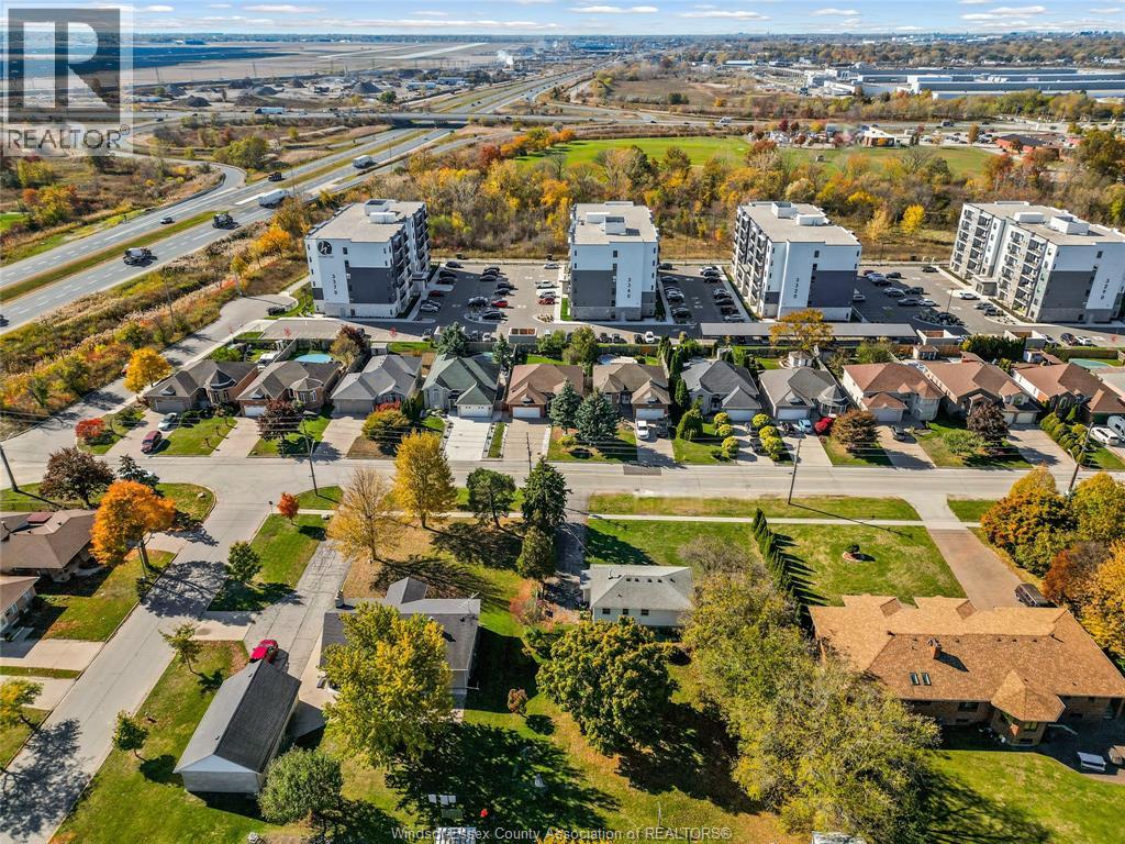 3326 Lauzon Road, Windsor, Ontario  N8T 3P8 - Photo 25 - 25027319