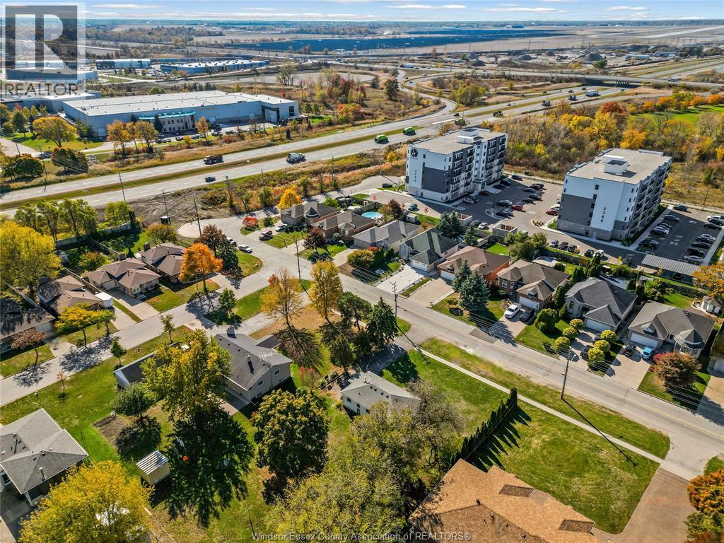 3326 Lauzon Road, Windsor, Ontario  N8T 3P8 - Photo 26 - 25027319
