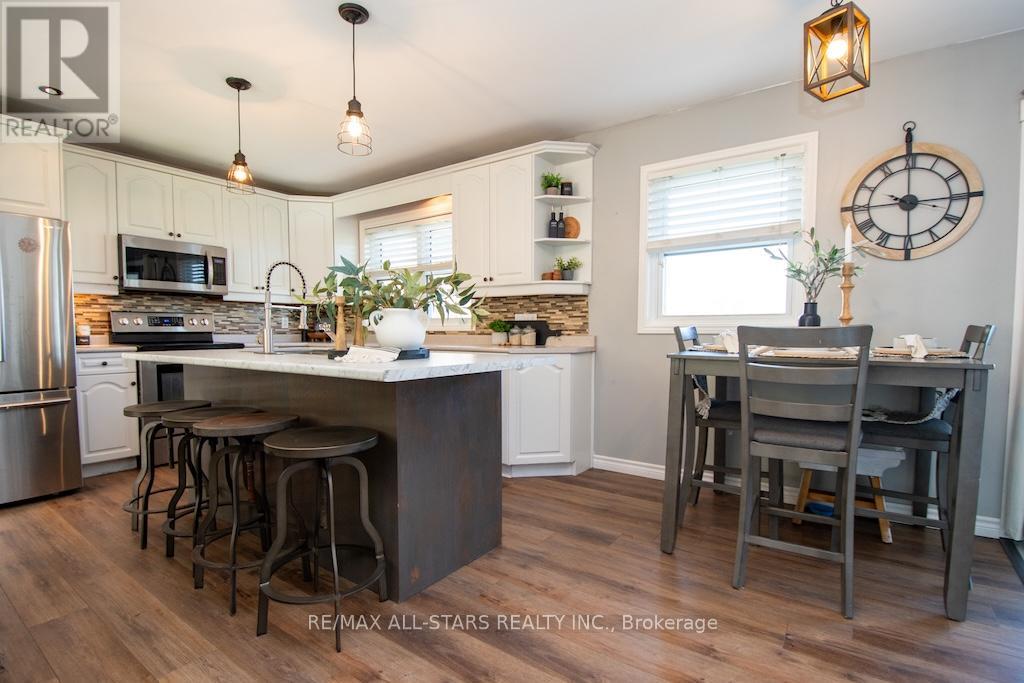 187 Skyline Road, Kawartha Lakes, Ontario K0M 2M0 - Photo 13 - X12437418