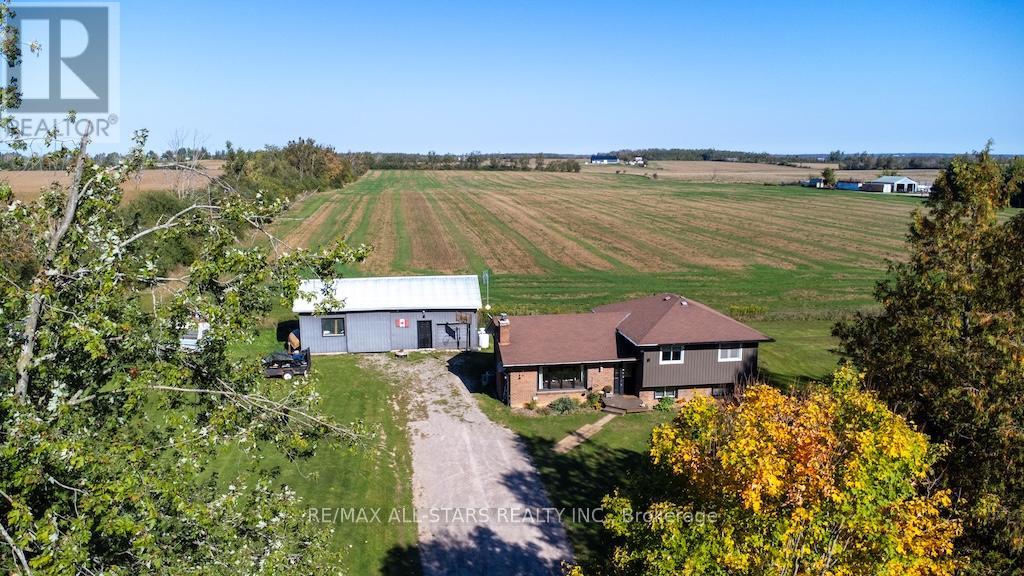 187 Skyline Road, Kawartha Lakes, Ontario K0M 2M0 - Photo 2 - X12437418