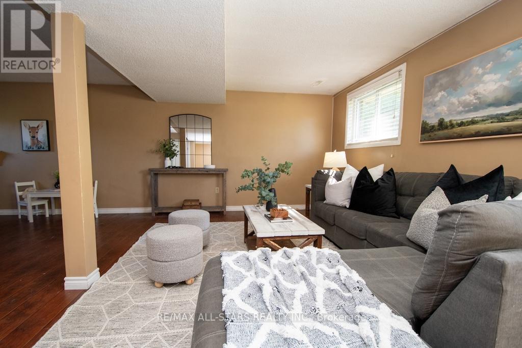 187 Skyline Road, Kawartha Lakes, Ontario K0M 2M0 - Photo 32 - X12437418