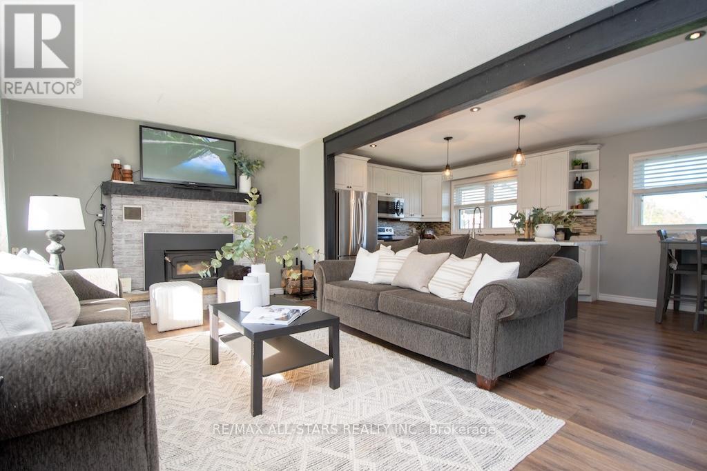 187 Skyline Road, Kawartha Lakes, Ontario K0M 2M0 - Photo 7 - X12437418