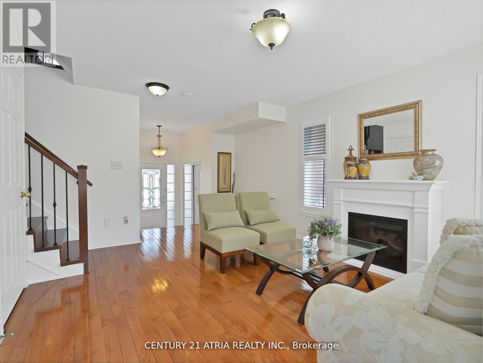 116 Barnham Street, Ajax, Ontario  L1Z 0K7 - Photo 9 - E12485123