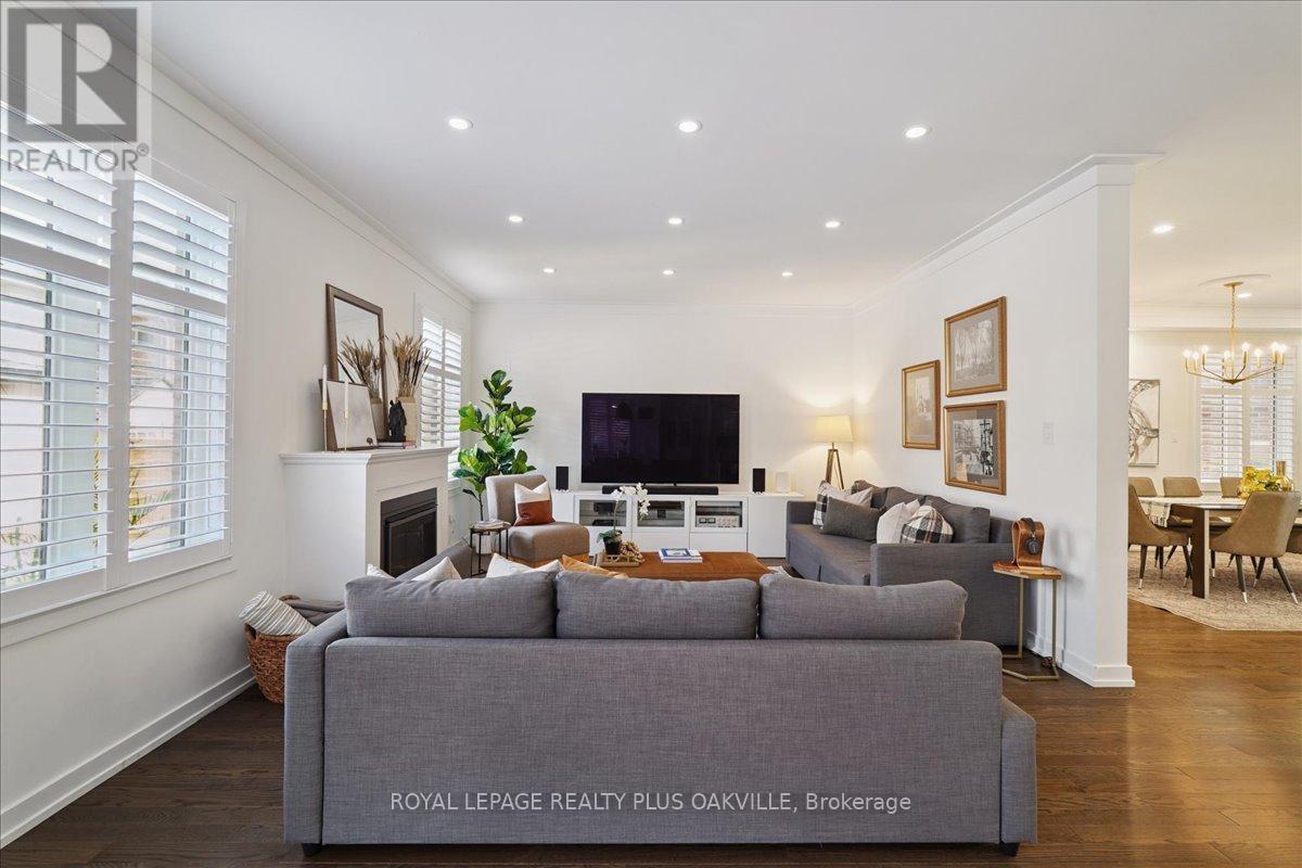 40 Soltys Drive, Whitby, Ontario  L1P 0J4 - Photo 17 - E12485125