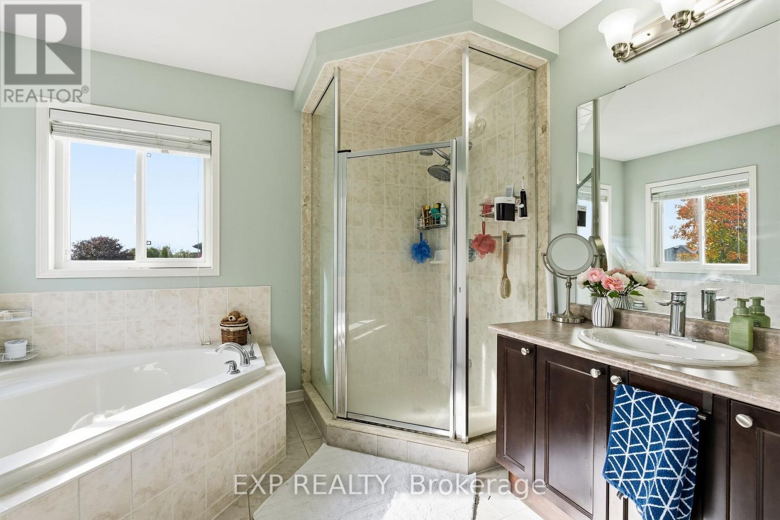 99 Honeyman Drive, Clarington, Ontario  L1C 0J1 - Photo 25 - E12485139