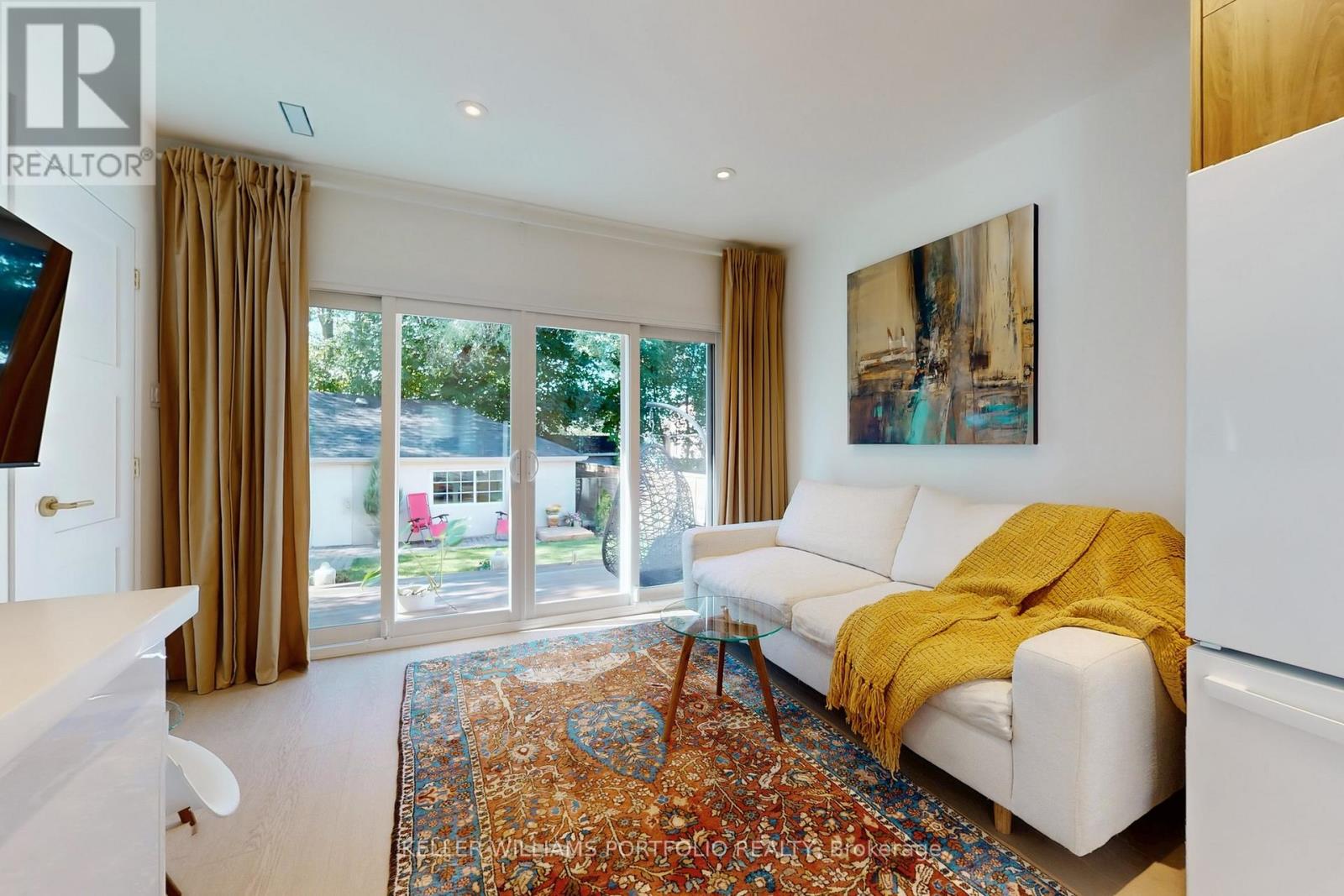 22 Pitt Avenue, Toronto, Ontario  M1L 2R1 - Photo 13 - E12485148