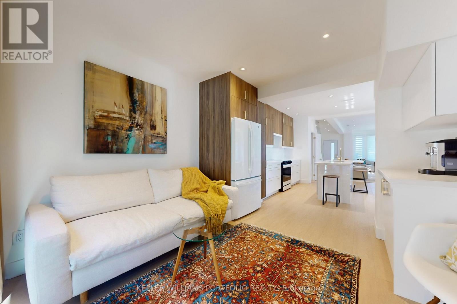 Main Floor - 22 Pitt Avenue, Toronto, Ontario  M1L 2R1 - Photo 10 - E12485159