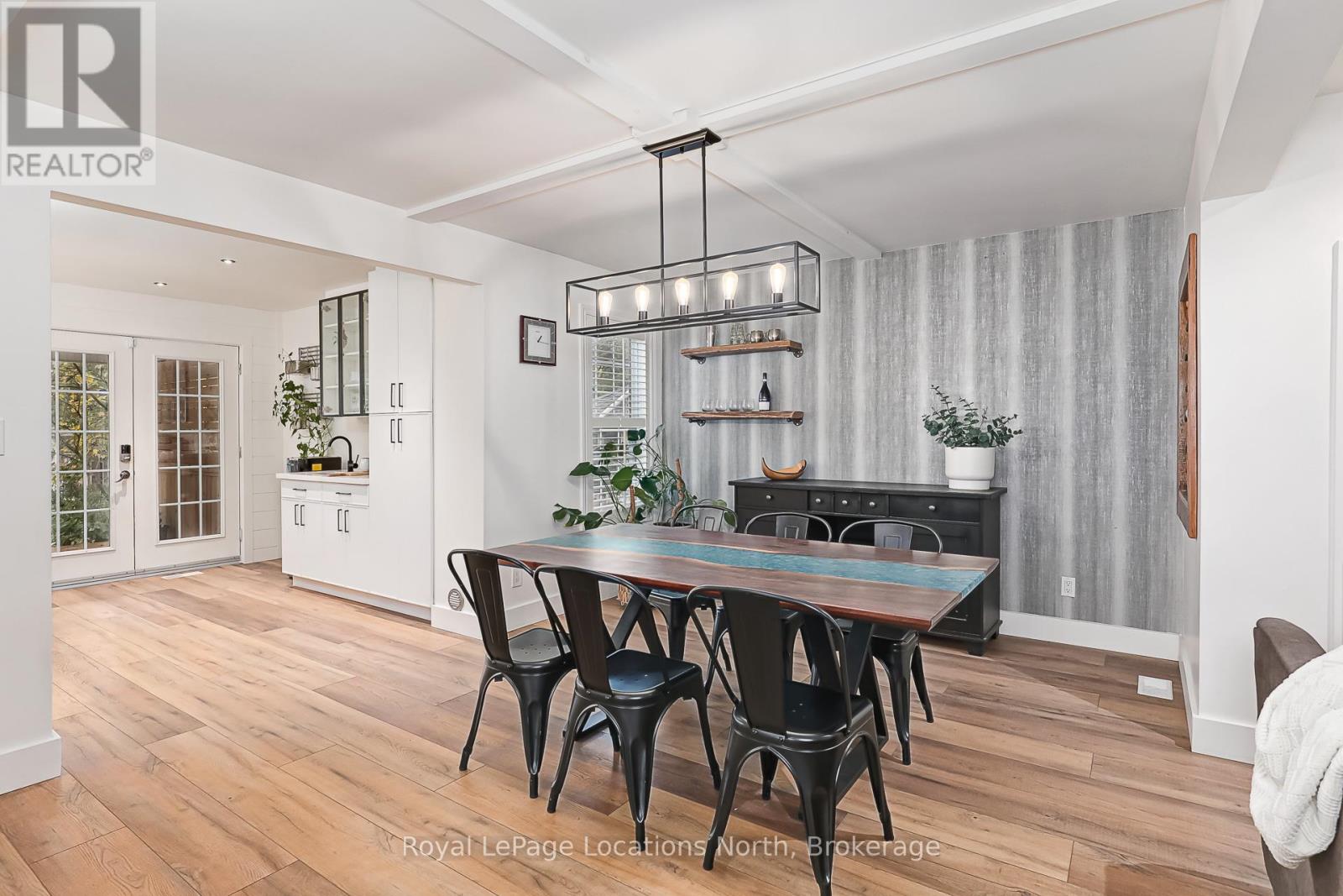 19 Melville Street, Clearview, Ontario  L0M 1P0 - Photo 10 - S12485180