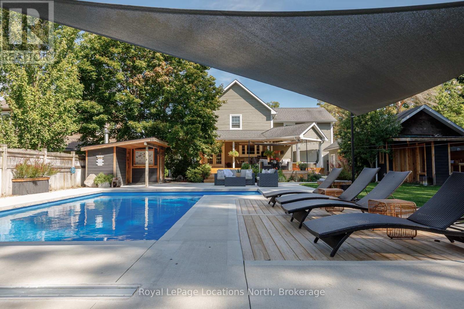 19 Melville Street, Clearview, Ontario  L0M 1P0 - Photo 5 - S12485180