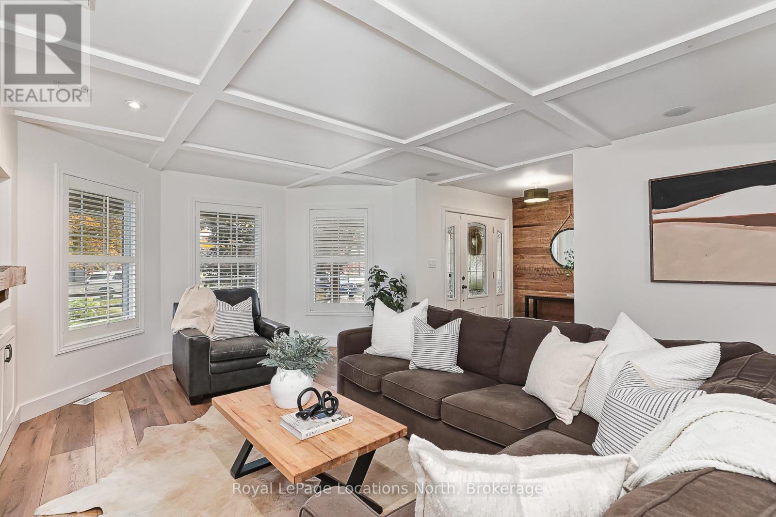 19 Melville Street, Clearview, Ontario  L0M 1P0 - Photo 8 - S12485180