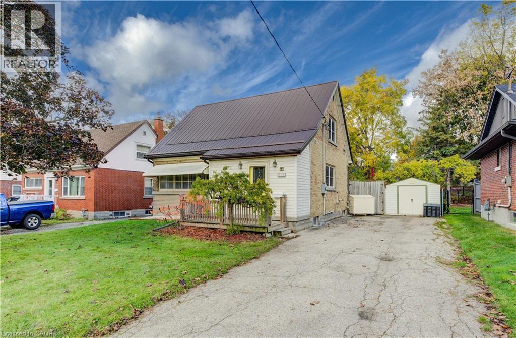 174 UNION Street E, Waterloo, Ontario