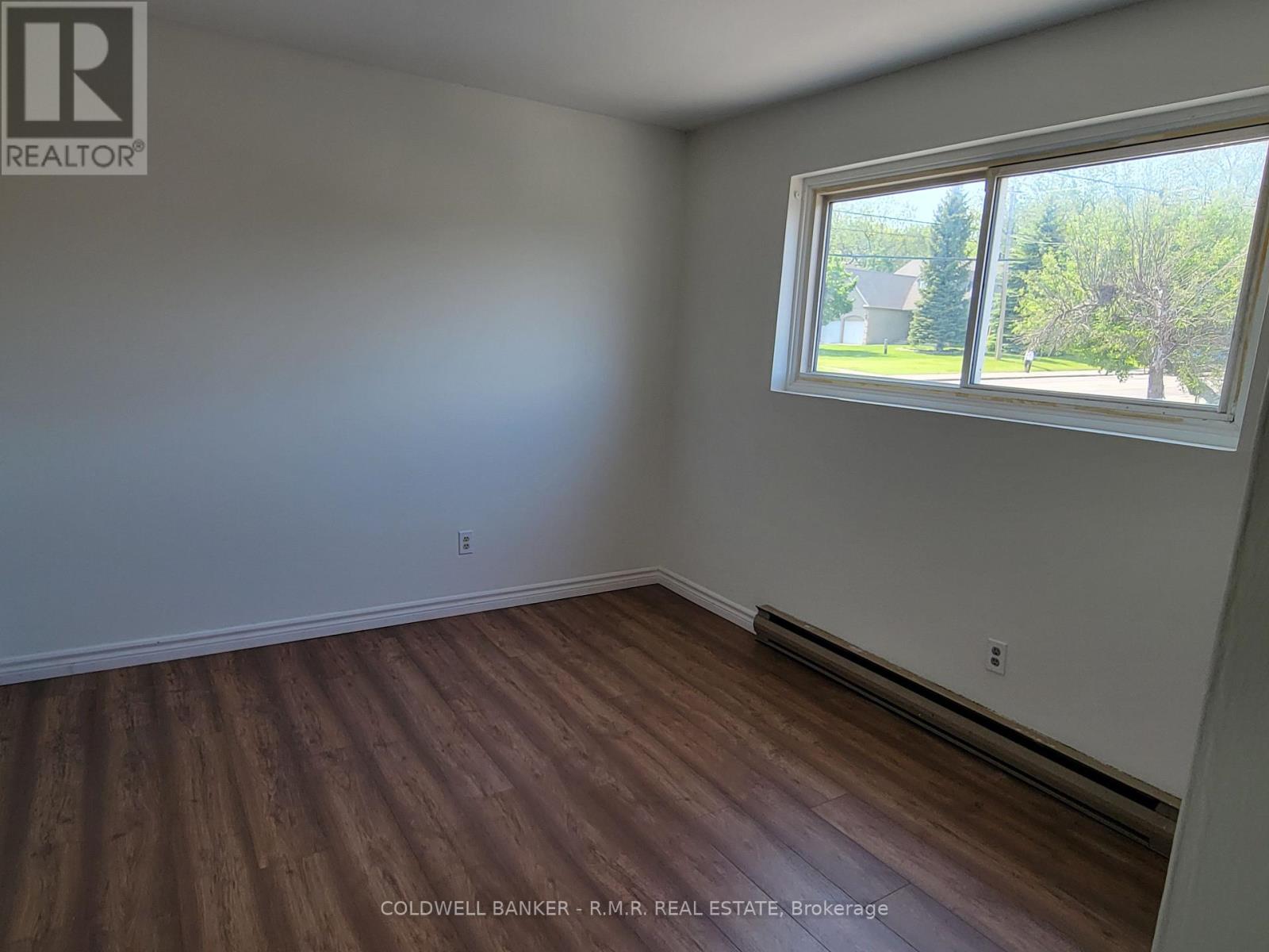 3 - 251 Liberty Street N, Clarington, Ontario  L1C 2M6 - Photo 6 - E12485277