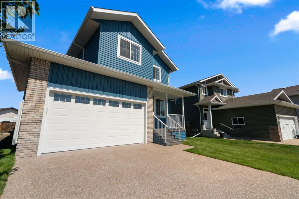 7514 38a Avenue, Camrose, Alberta  T4V 4C6 - Photo 2 - A2244478