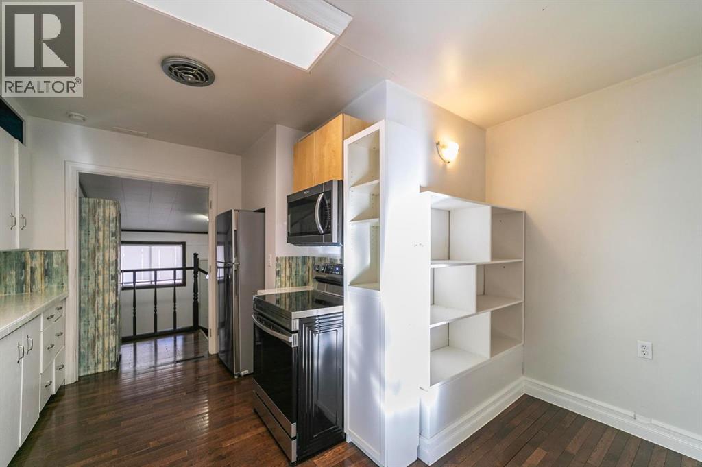 4828 53a Street, Camrose, Alberta  T4V 1Z9 - Photo 7 - A2262035