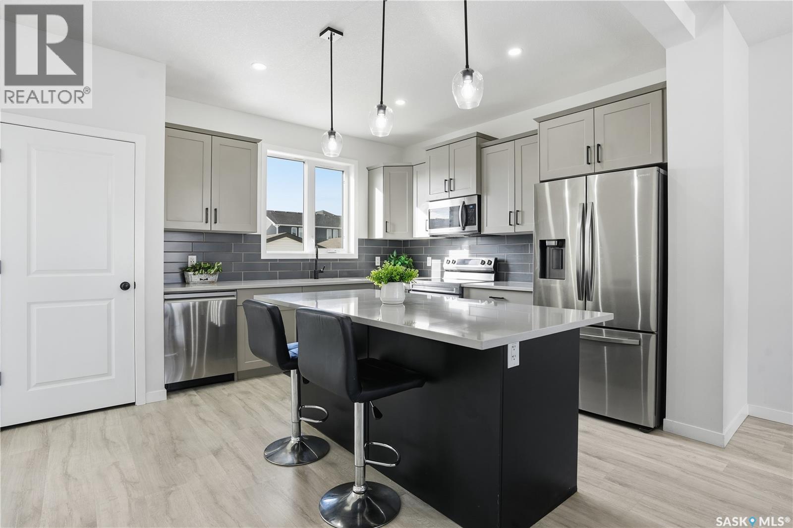 2992 George Street, Regina, Saskatchewan  S4V 3S3 - Photo 3 - SK021819