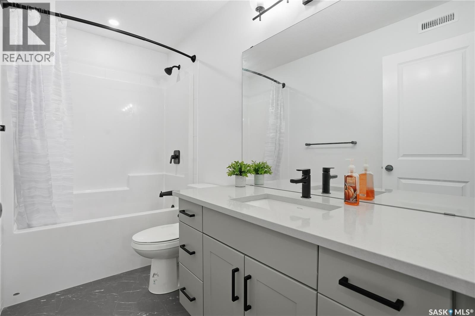 2992 George Street, Regina, Saskatchewan  S4V 3S3 - Photo 23 - SK021819