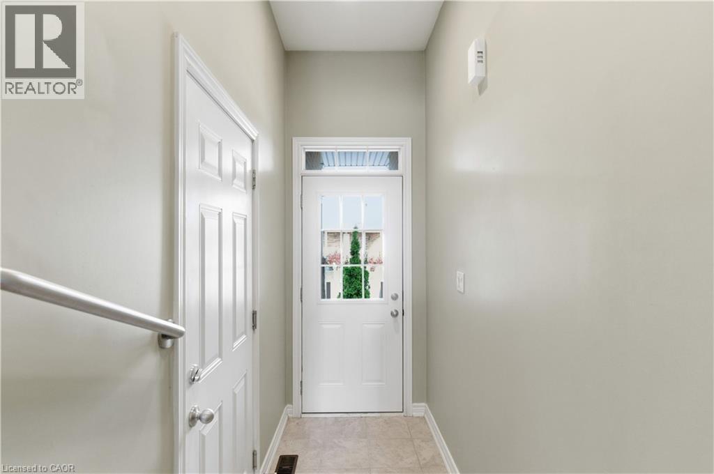 62 Browview Drive, Hamilton, Ontario  L1B 1L9 - Photo 3 - 40781606