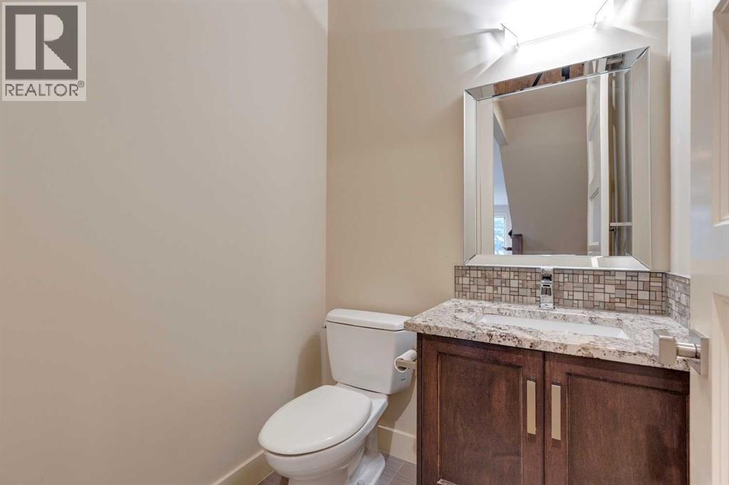 2413 36 Street Sw, Calgary, Alberta  T3E 2Z6 - Photo 17 - A2267002