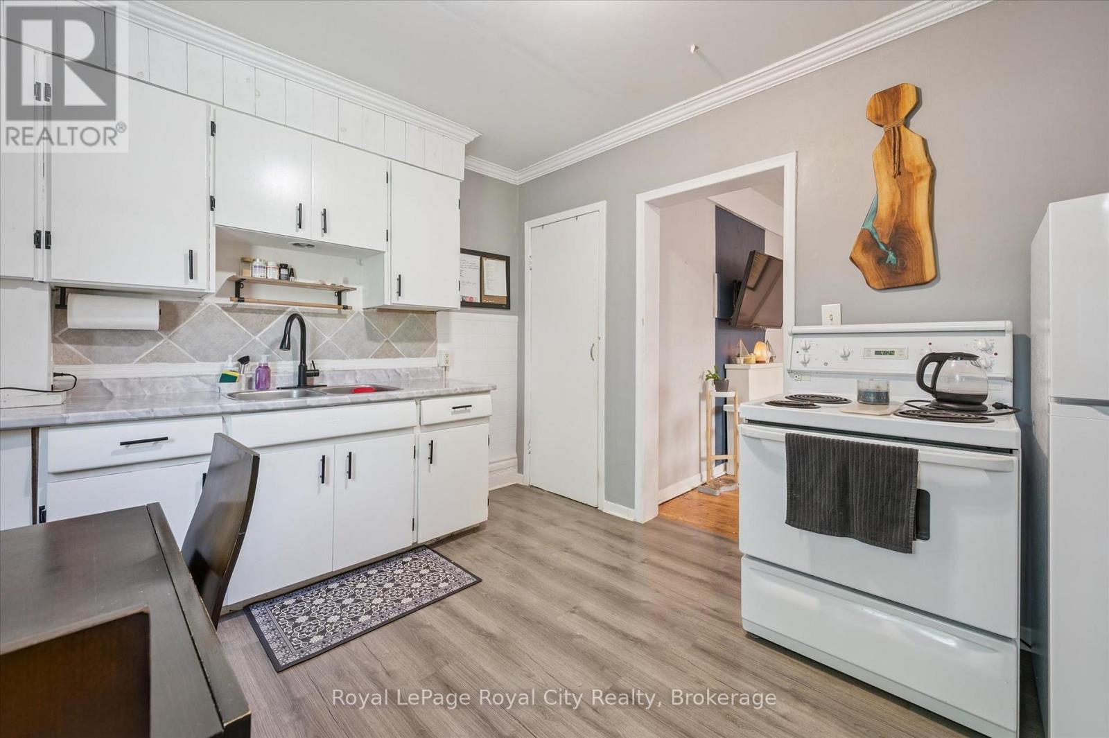 148 Suffolk Street W, Guelph, Ontario  N1H 2J5 - Photo 9 - X12485185