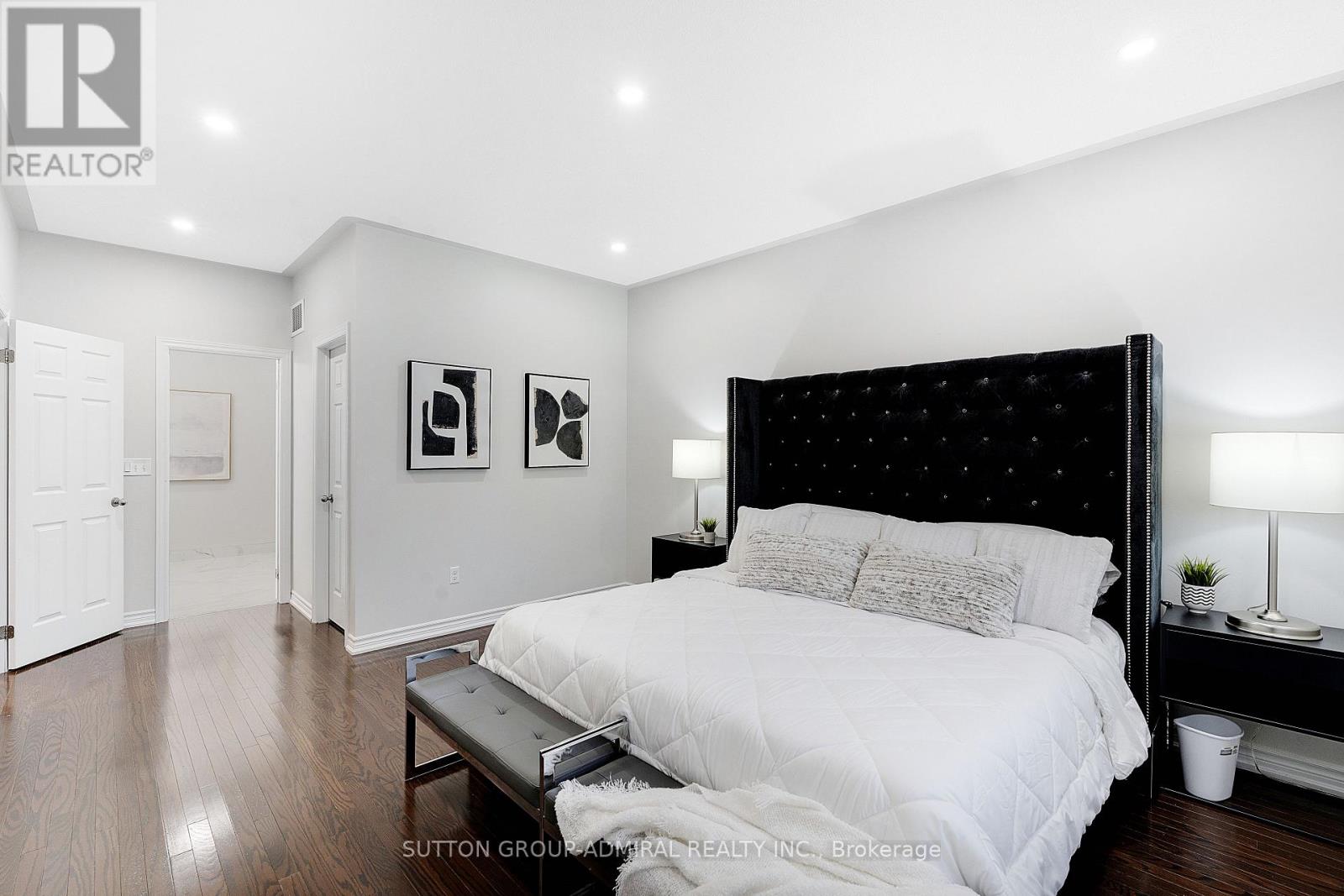 26 Summit Ridge Drive, King (Schomberg), Ontario  L0G 1T0 - Photo 20 - N12485105