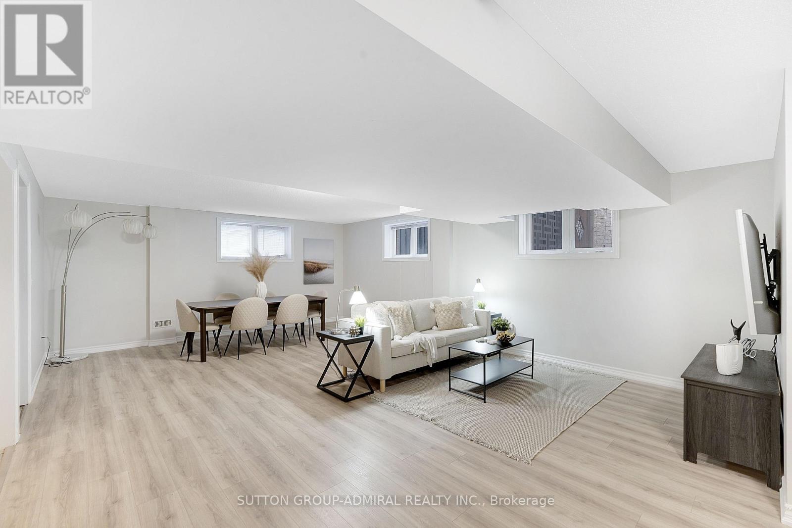 26 Summit Ridge Drive, King (Schomberg), Ontario  L0G 1T0 - Photo 27 - N12485105